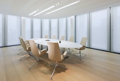 Roller Blind Systems, SG 4970, Multiscreen 1-10%, Room shot "Orrick House", Düsseldorf, Germany